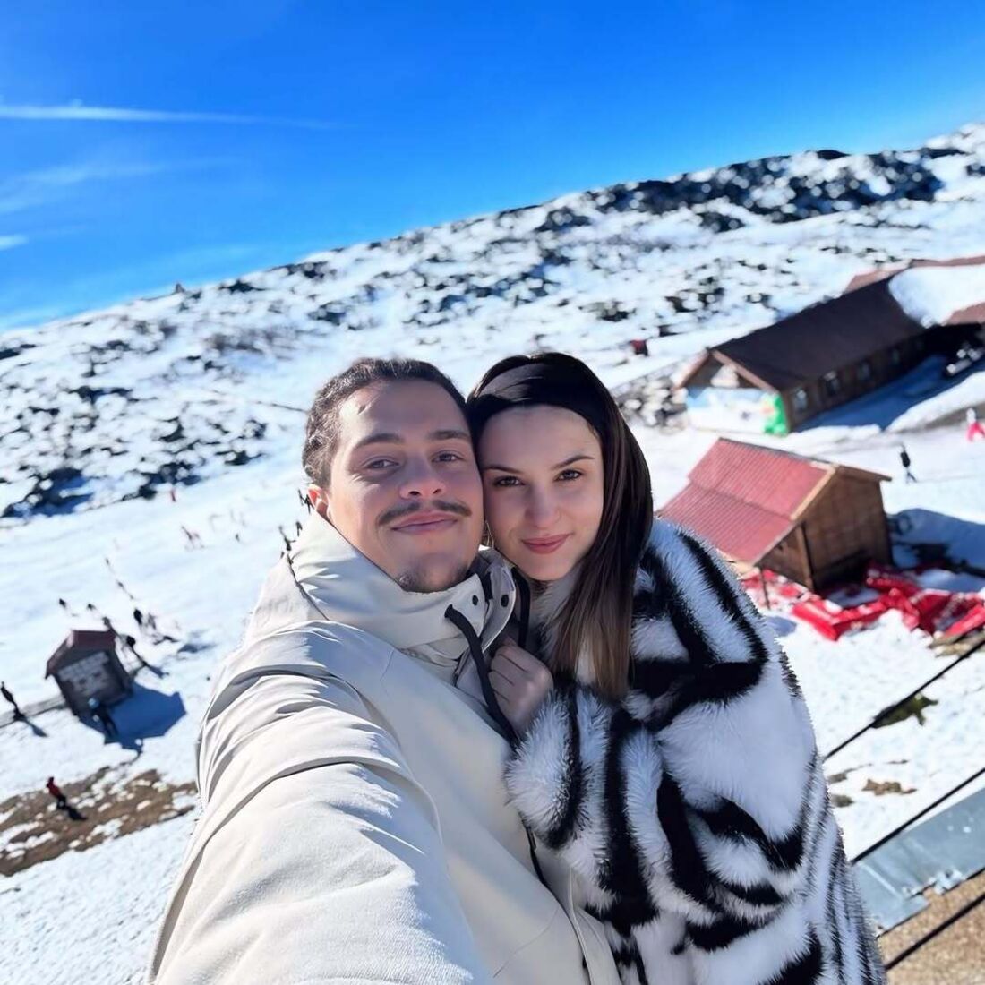 Renata Reis e Maycon Douglas