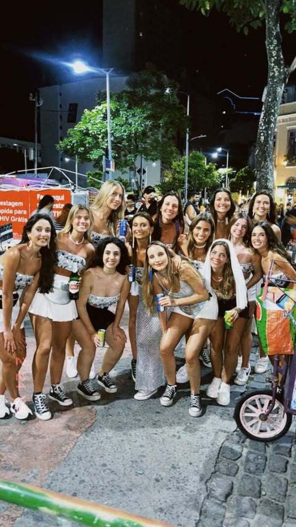 Nelma Serpa Pinto, Brasil, amigas