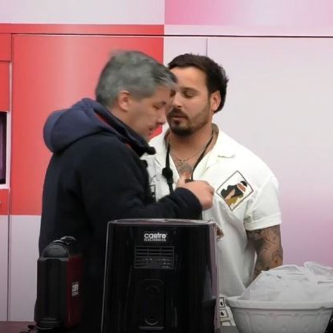 Bruno de Carvalho, Miguel Vicente