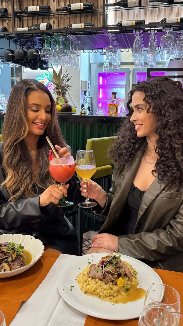 Mariana Camarate, Milene Sofia