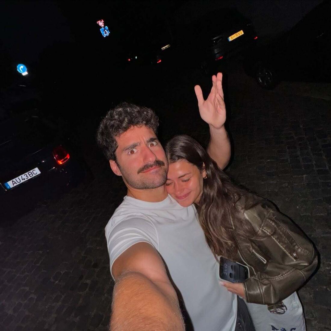 José Condessa, Luisinha Oliveira