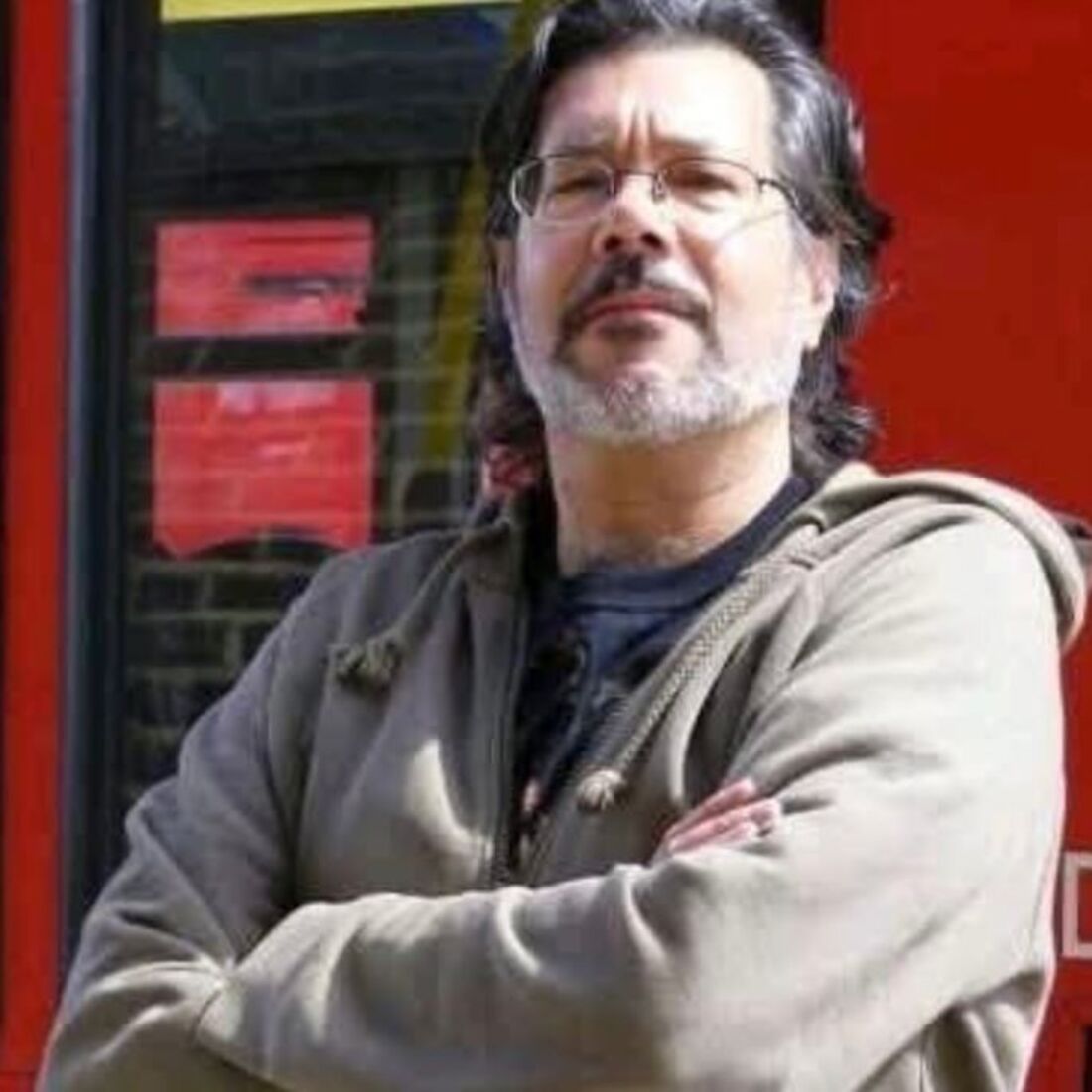 Jornalista António Pires