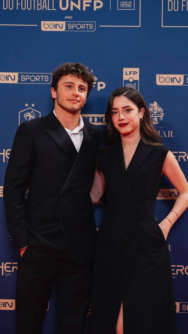 João Neves, Madalena Aragão