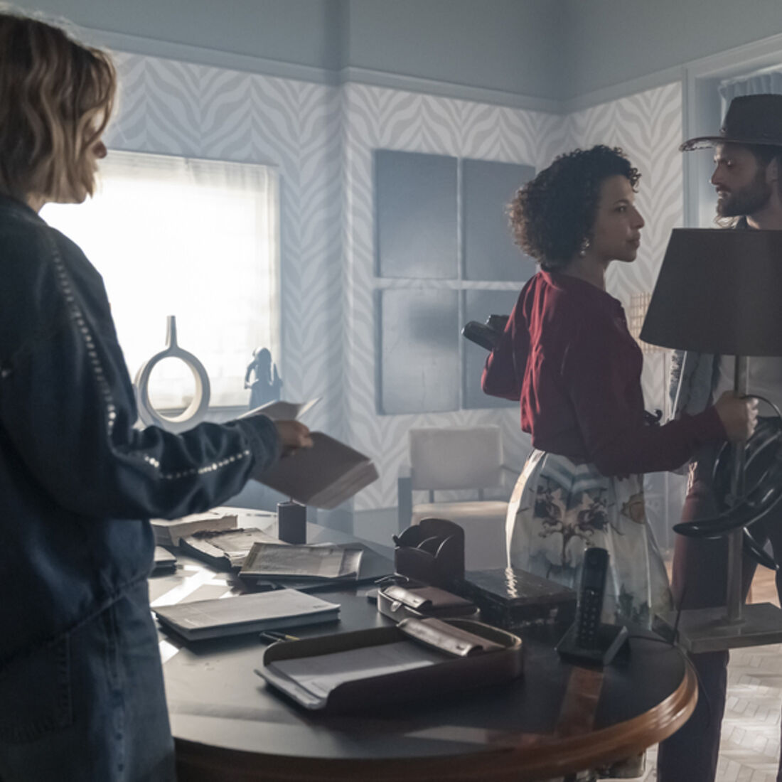 Ary e Júlia assinam papéis de divórcio em 'A Fazenda'