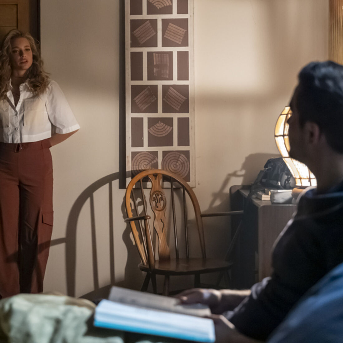 Eva assume namoro com Joel após desilusão amorosa com Talu em Angola