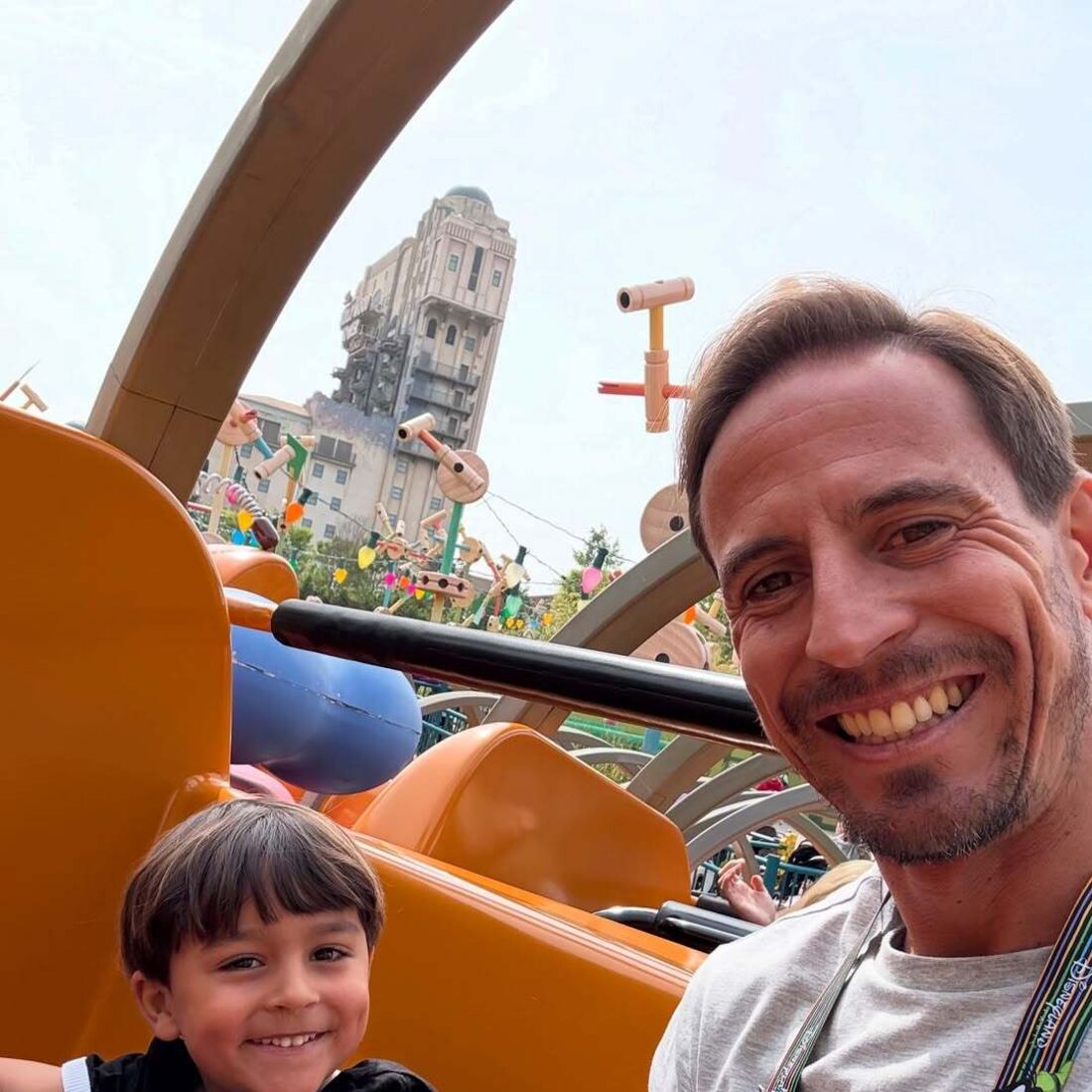 João Pereira na Disneyland Paris com a família após período menos bom