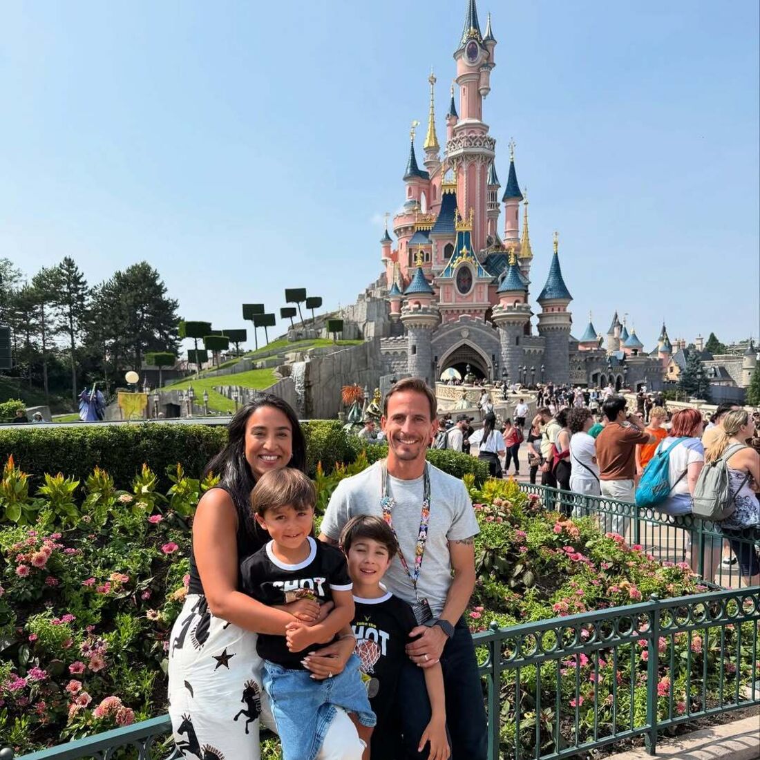 João Pereira visita a Disneyland Paris com a família após período no Sporting