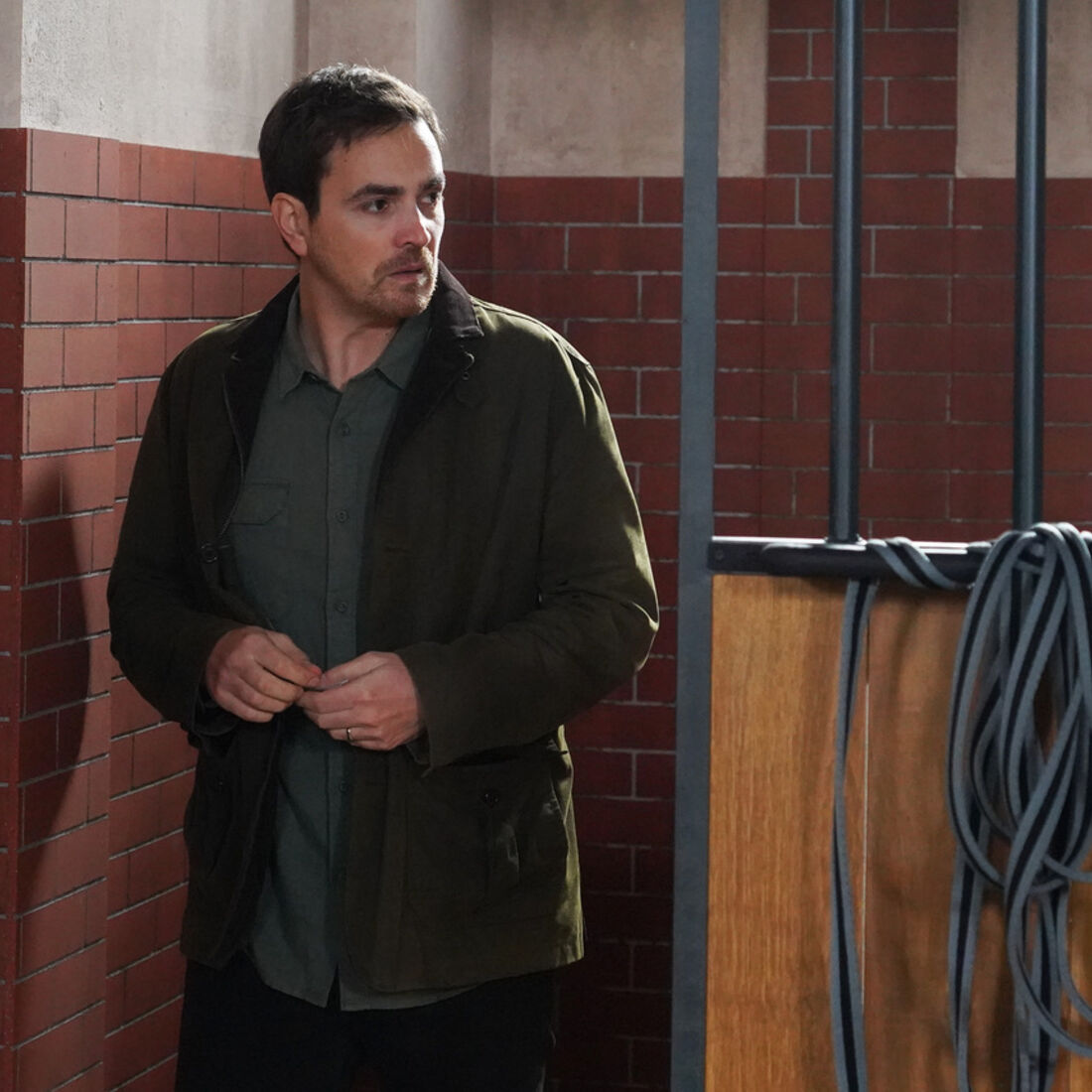 Heitor escapa da prisão e planeia o regresso ao mundo do crime