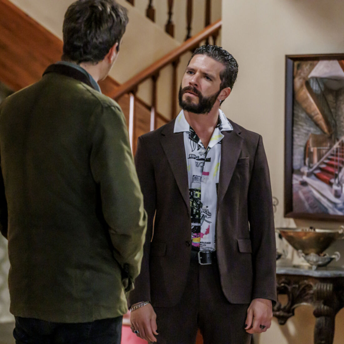 Heitor volta ao crime após provar inocência no atentado a Rafael.
