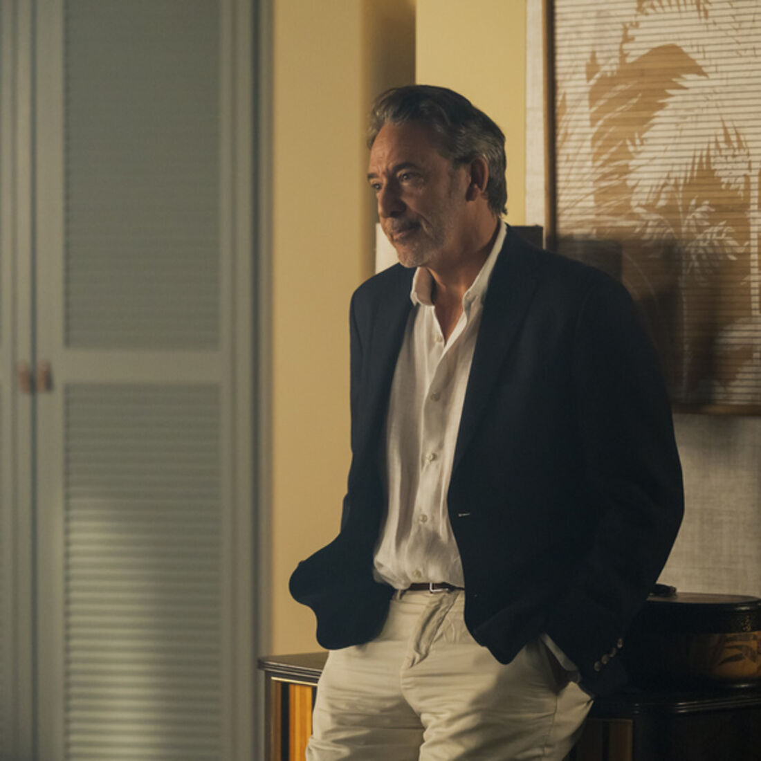 Rita Cruz (Lukenia) pede ajuda a Diogo Infante (Miguel) em 'A Fazenda'