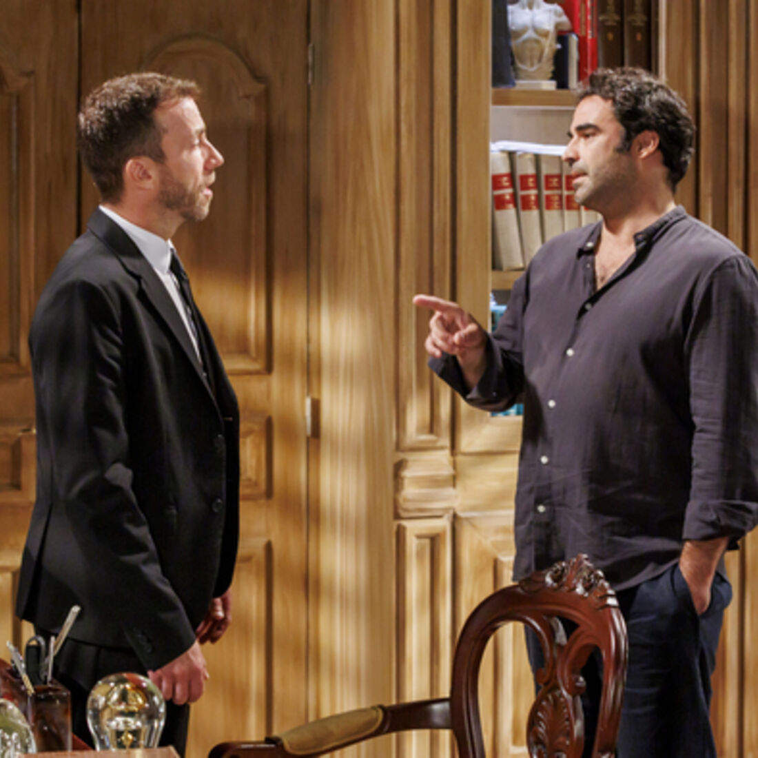 Após trair António, Bruno pede demissão a Miguel e desaparece