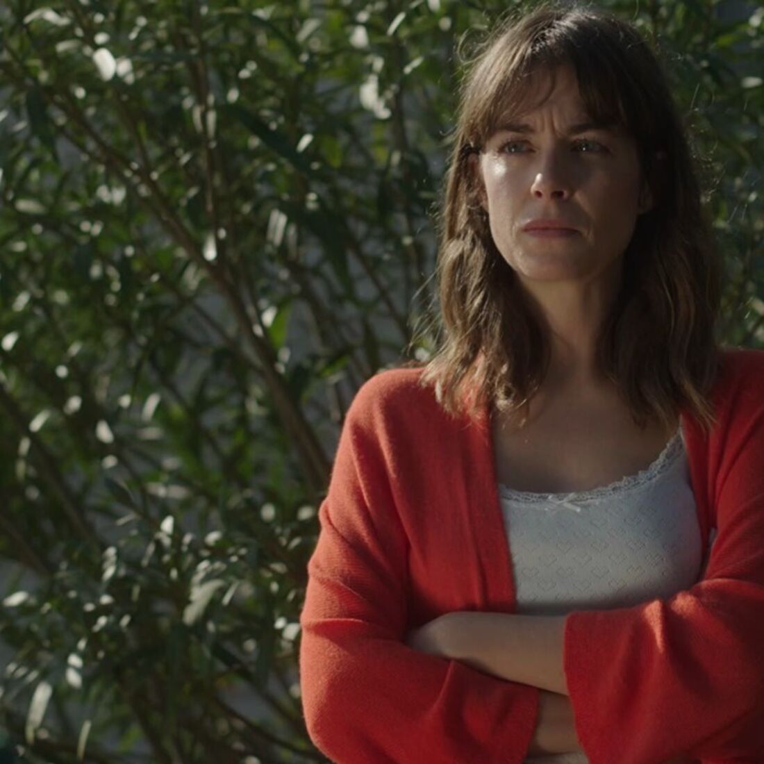 Laura confronta Olga com prova da morte de António e entrega-a a Miguel