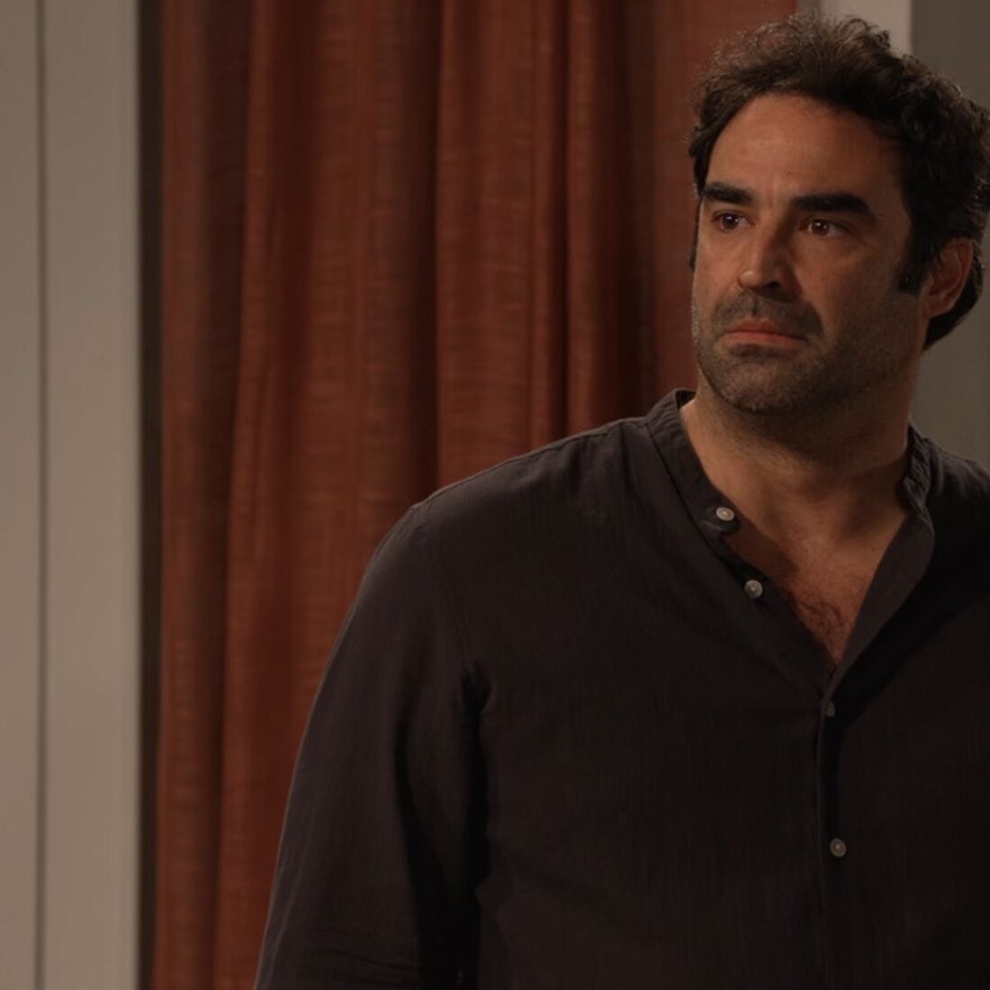 Miguel confronta Olga sobre a morte de António, após Laura revelar provas.
