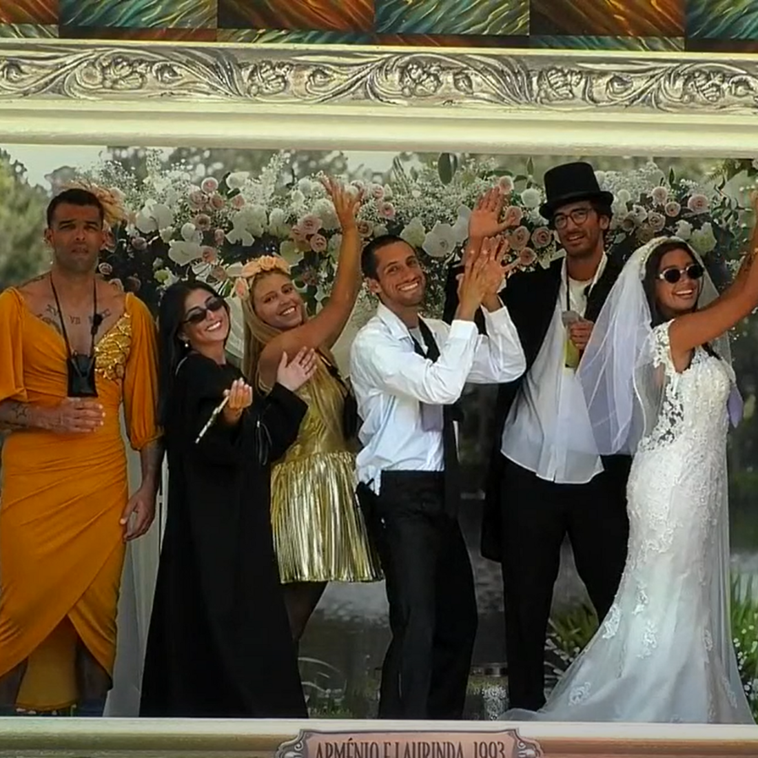 Casamento temático une Diogo Bordin e Carolina Braga no Big Brother