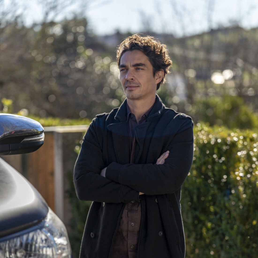 Gonçalo tenta matar Vicente, mas Otávio impede a tragédia em 'A Herança'