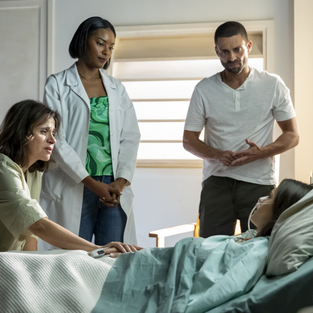 Mafalda iliba Becas após promessa a Joel no hospital, enquanto Leonor e Alex reagem