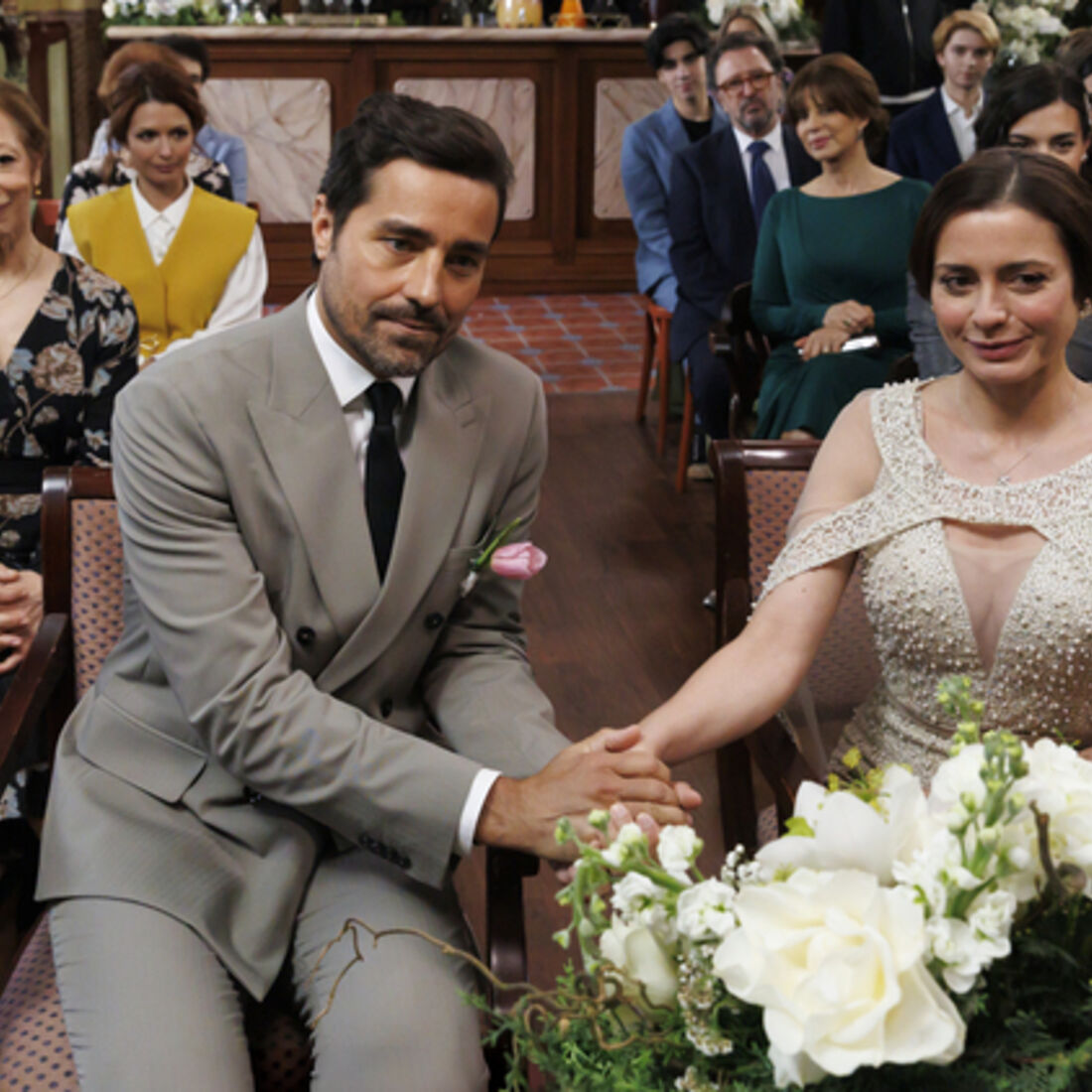 Sofia e Vicente casam-se numa cerimónia emotiva em 'A Herança'