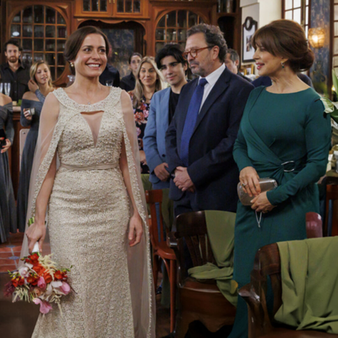 Casamento de Sofia e Vicente em 'A Herança' emociona convidados