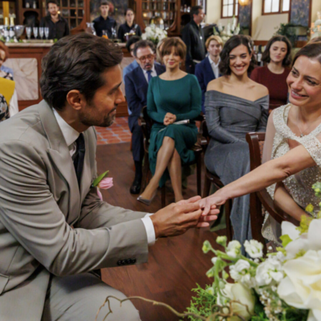 Sofia e Vicente casam-se n'A Herança, numa cerimónia emotiva com Teresinha e Beatriz