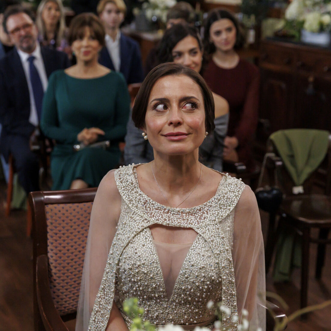 Patrícia Tavares veste um vestido especial para o casamento de Sofia e Vicente em A Herança