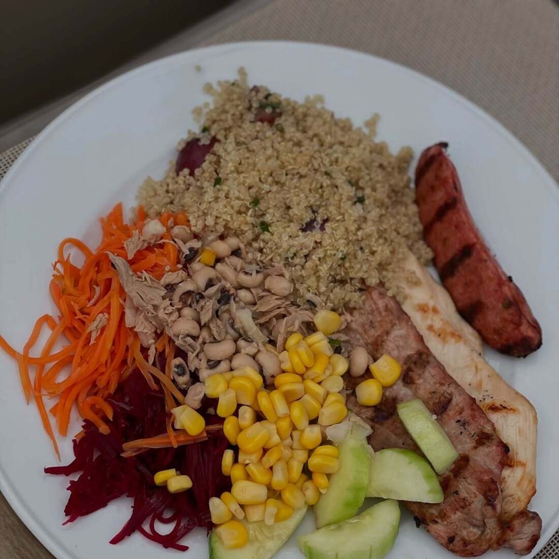 Sílvia Alberto partilha fotos inéditas com Iñigo Pérez e os filhos