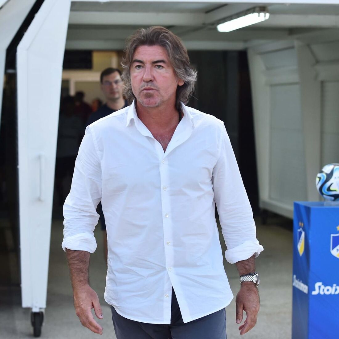 Sá Pinto treina o Esteghlal do Irão