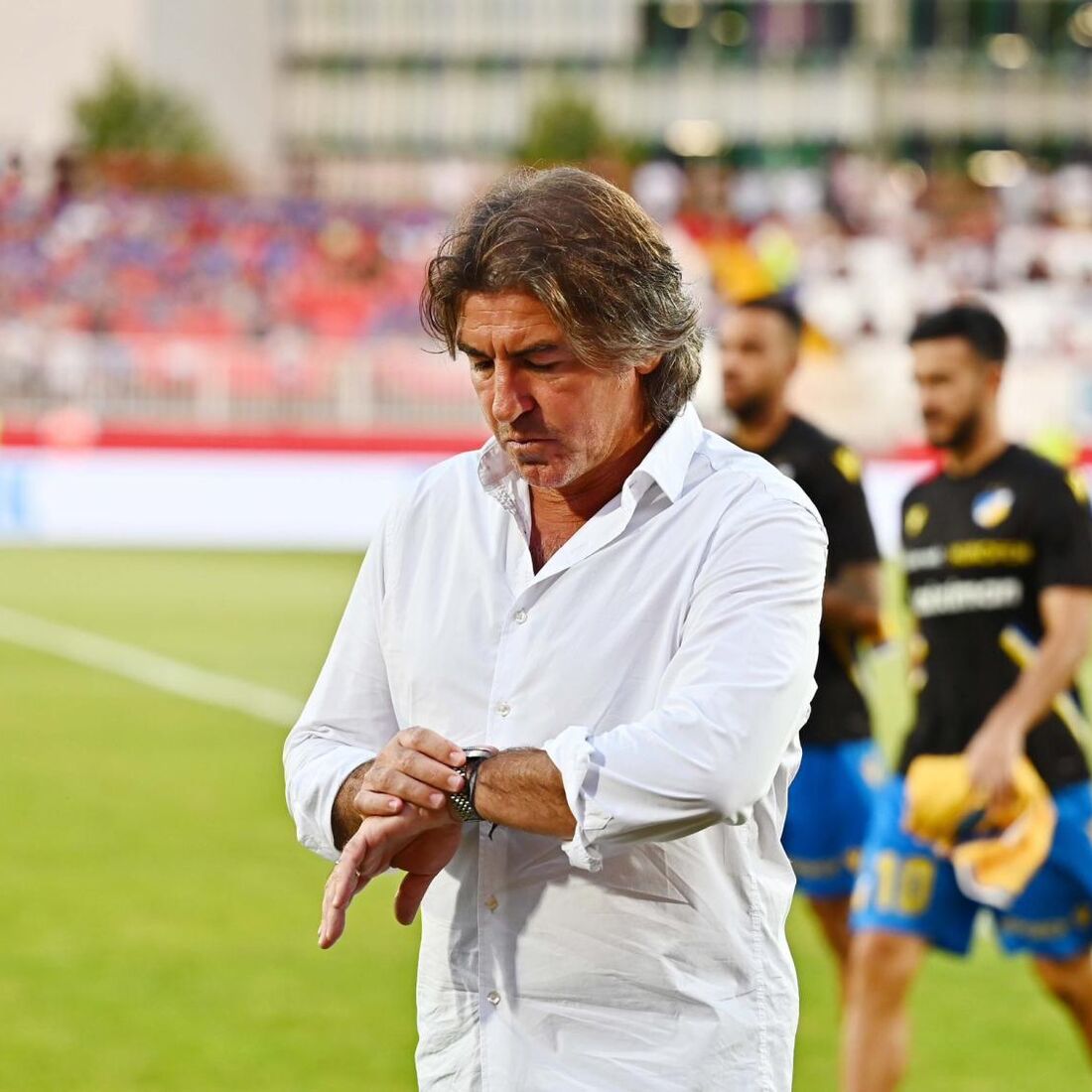 Sá Pinto treina o Esteghlal do Irão