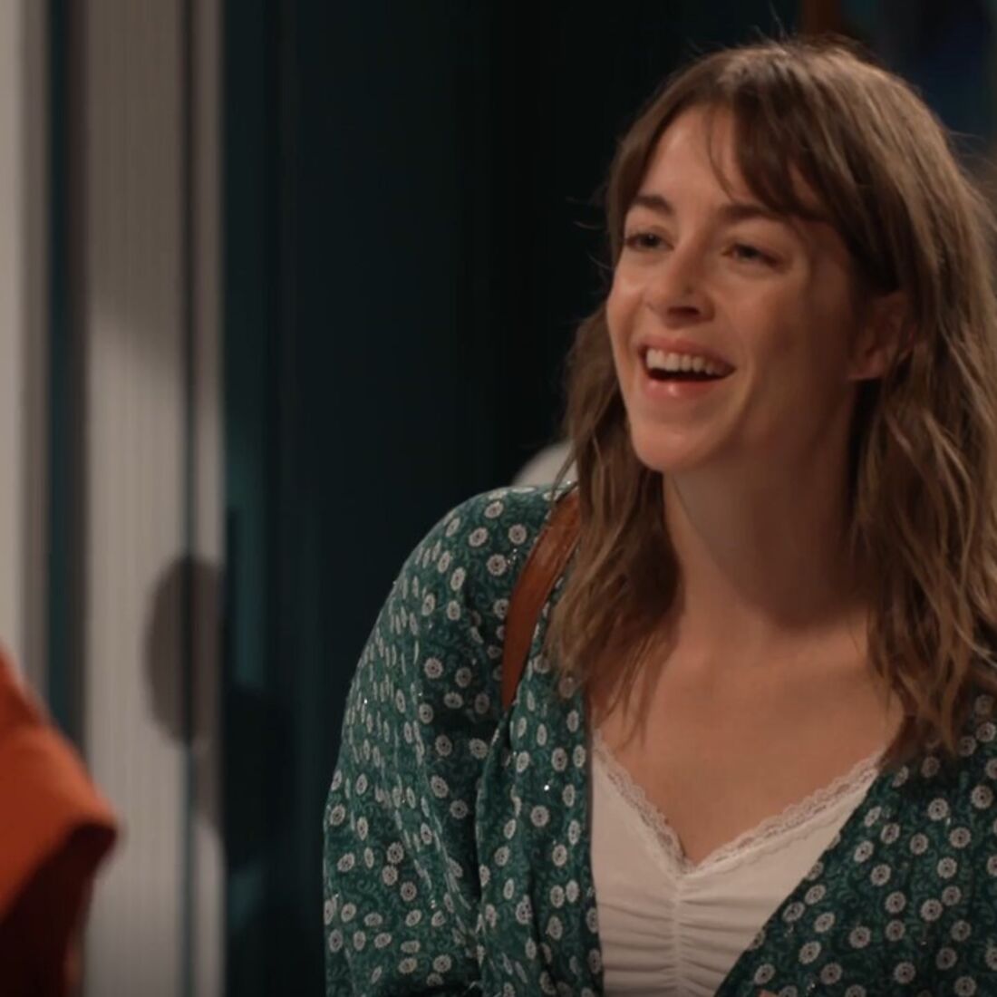 Olga pressiona Laura para manipular Miguel e Tomás em A Promessa