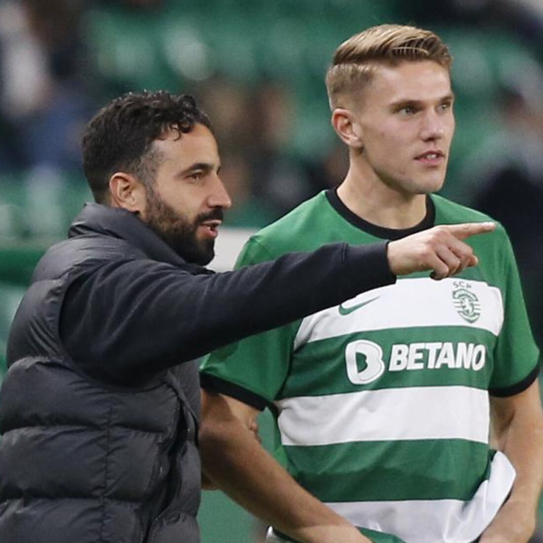 Gyökeres pondera futuro com Amorim no Sporting