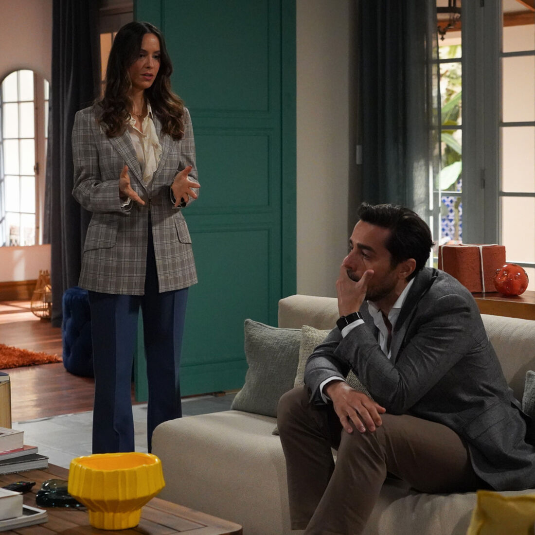 Pilar é expulsa de casa após celebrar a morte de Sofia em 'A Herança'