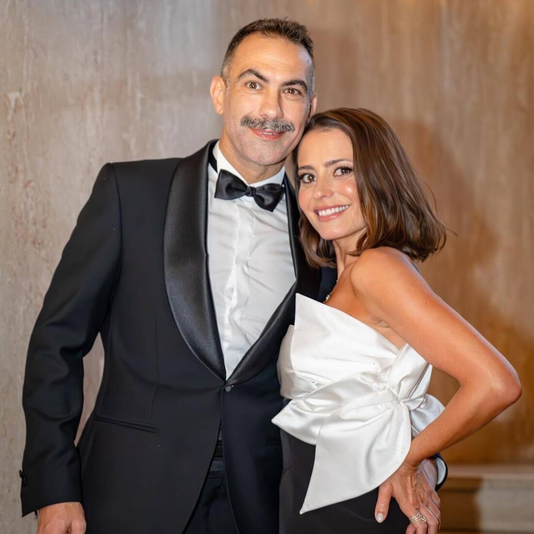 André Quartin Santos e Patrícia Tavares posam juntos 