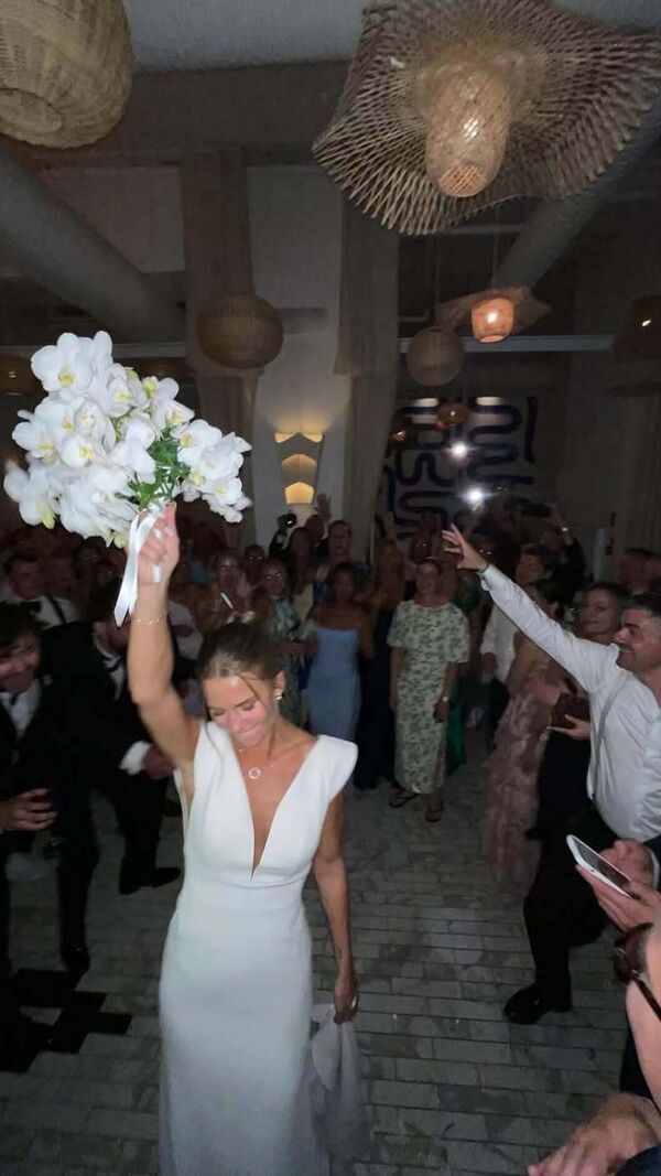 Gyökeres festeja em casamento sem Inês Aguiar, em tempos de férias e polémica