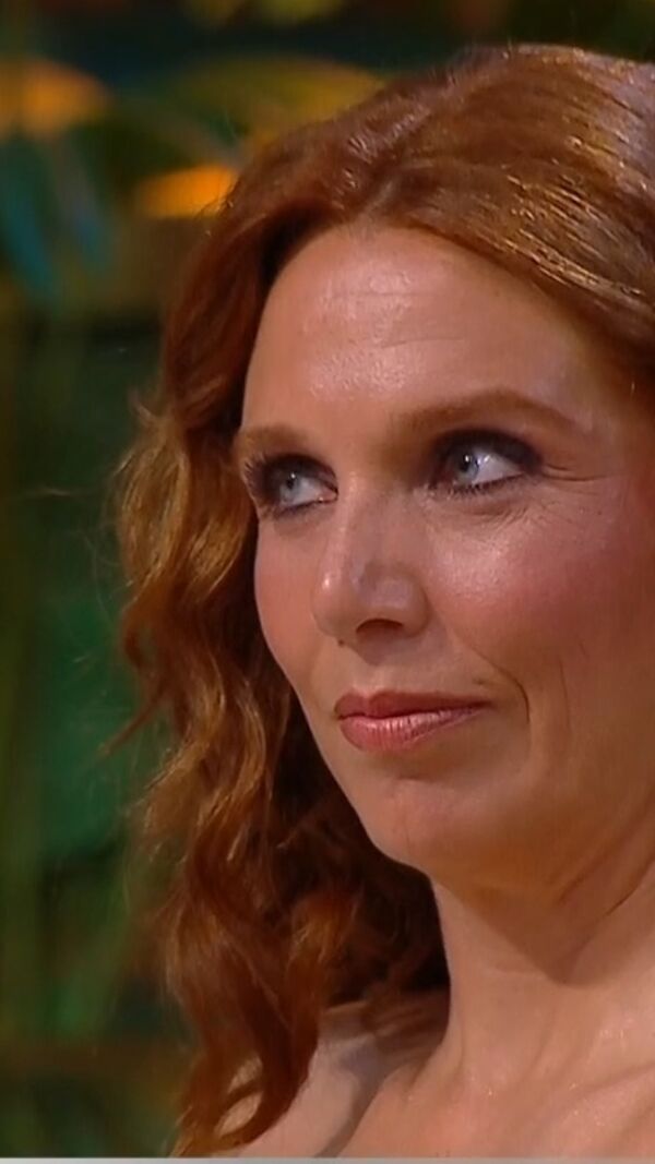 Raquel e João Ricardo casam-se em cerimónia surpresa no final de 'Casados'