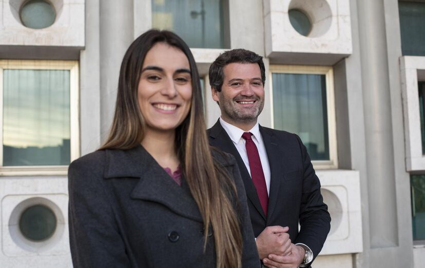 Rita Matias está apaixonada por segurança de André Ventura: a história de amor que nasceu nos bastidores do Chega - Vídeos - TVGUIA