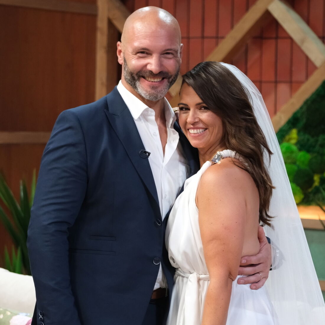 Raquel e João Ricardo casam em final surpreendente de 'Casados à Primeira Vista'