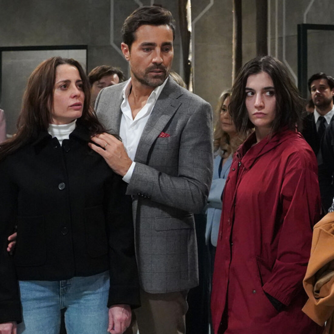 Sofia e Beatriz surpreendem todos na vigília organizada por Vicente e Gonçalo