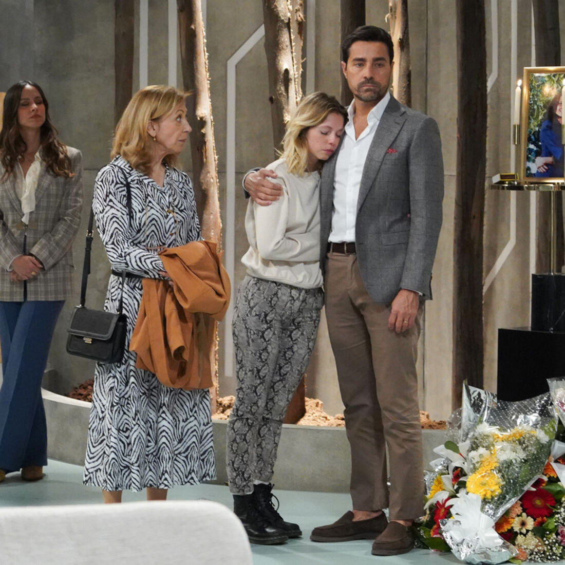 Vicente consola Teresinha