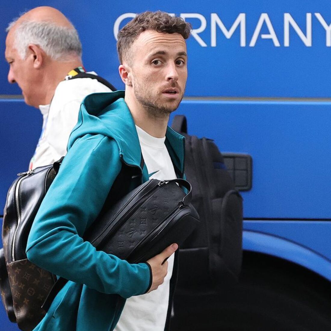 Diogo Jota e o irmão falecem em acidente perto de Zamora, Espanha