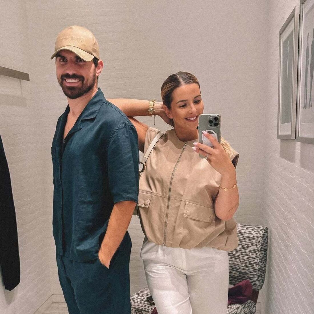 Ruben Neves e Débora Lourenço juntos após o apoio no funeral de Diogo Jota