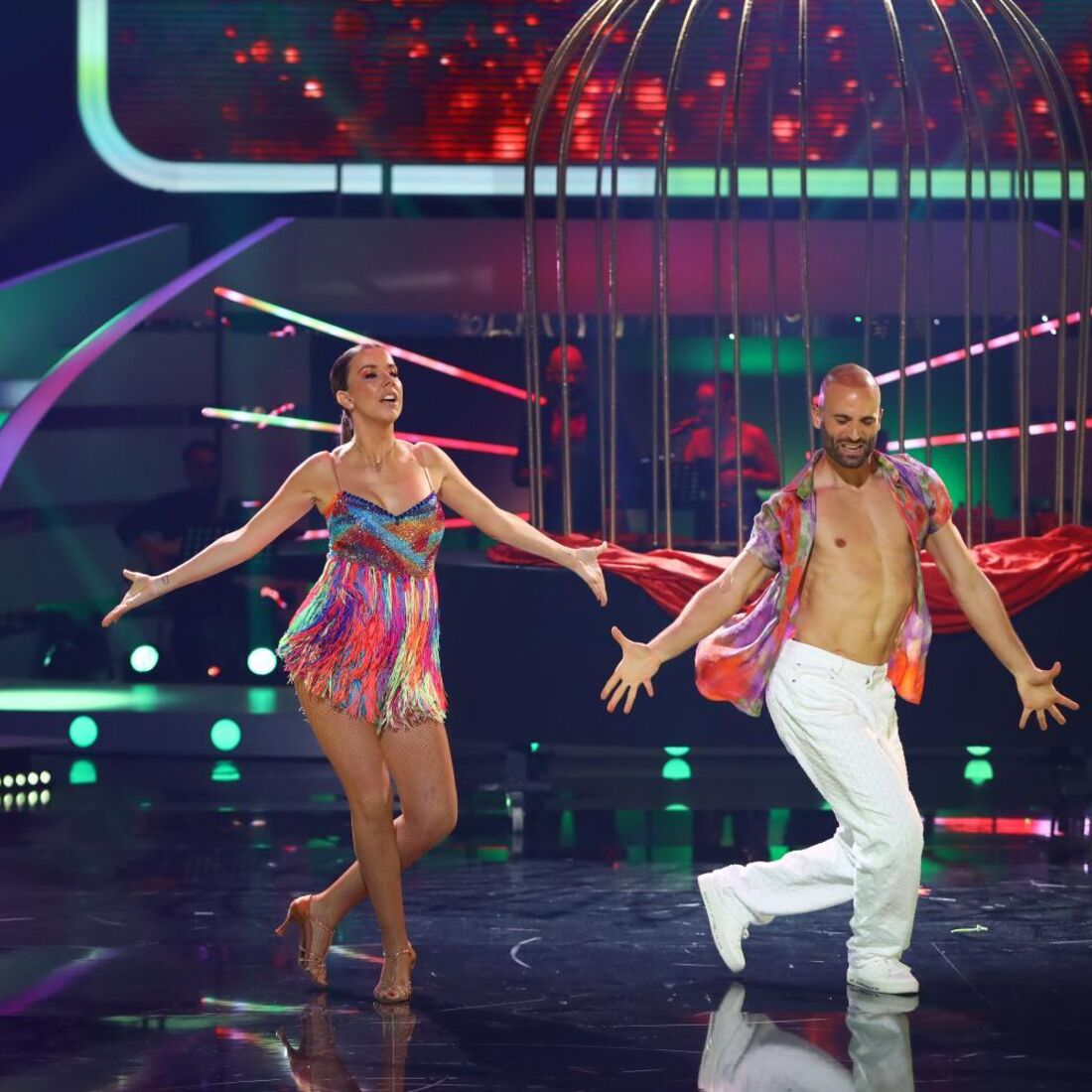 Renato Nobre dançou com a Pipoca Mais Doce no 'Dança Comigo'