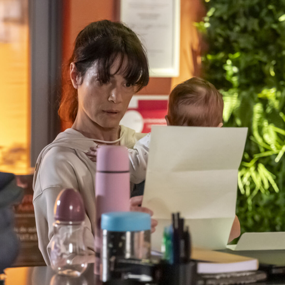 Paula Neves interpreta Gina na novela 'A Protegida'