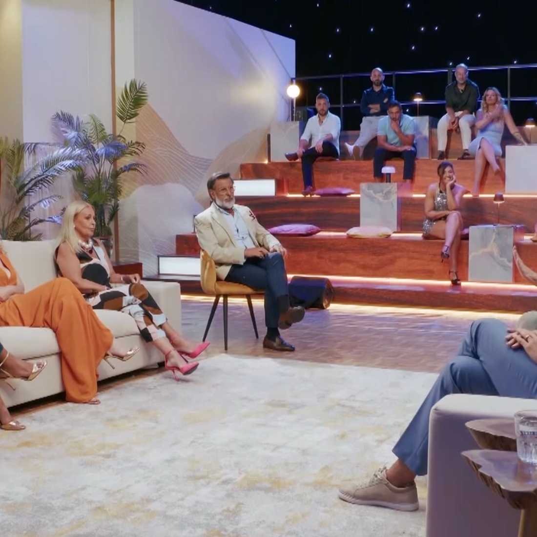 Tensão e drama em 'Casados': Ângela regressa, causa conflito e divide opiniões entre os participantes