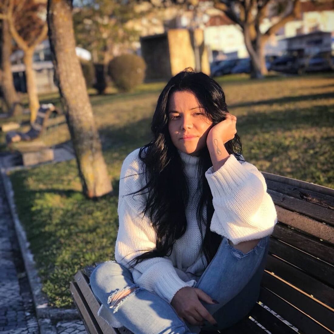 Angélica Jordão recorda roubo dos restos mortais da filha