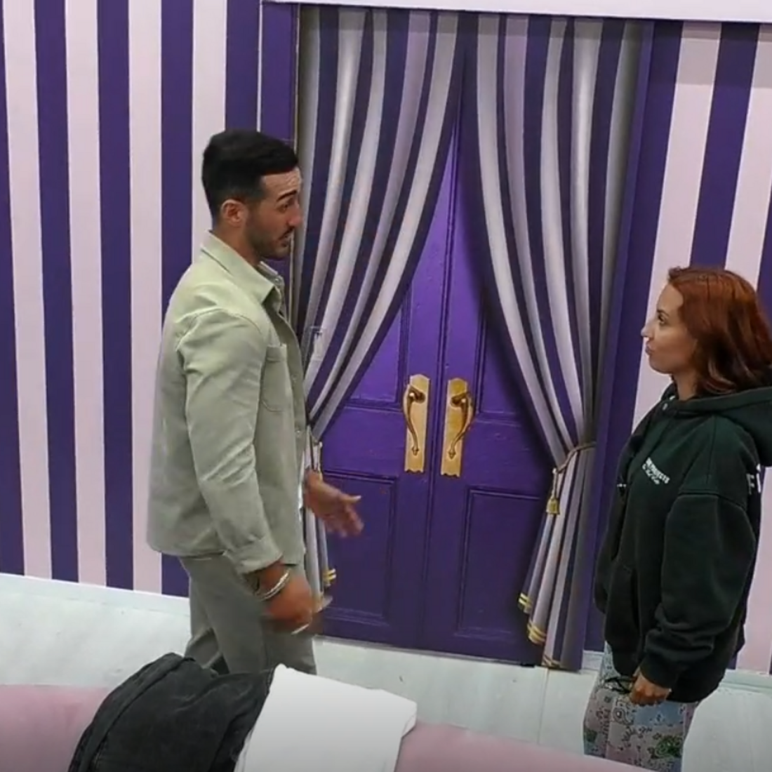 Catarina Miranda avisa Afonso Leitão sobre beijos fora da casa do 'Big Brother'