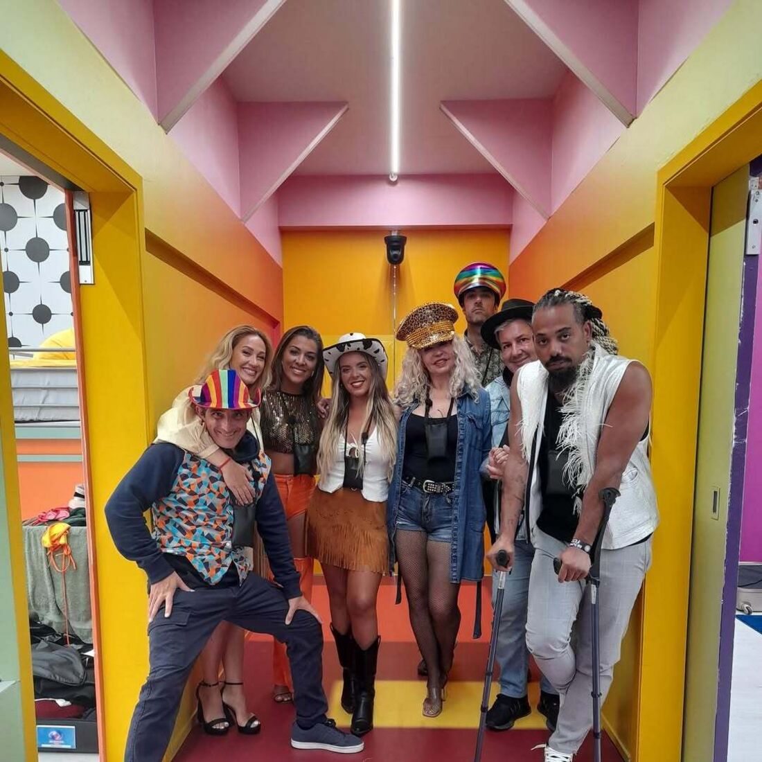 Grupo de concorrentes do Big Brother Verão
