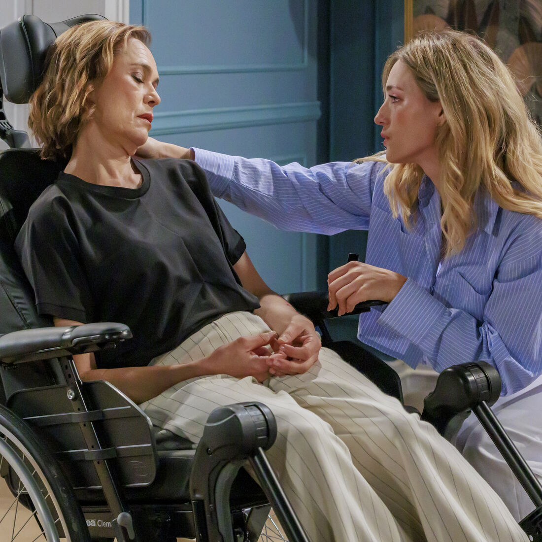 Paula Magalhães, Ana Padrão