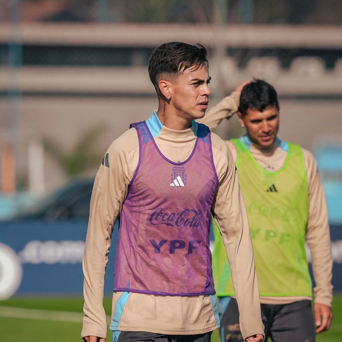 Barrenechea supera infância difícil e atinge estrelato no Benfica