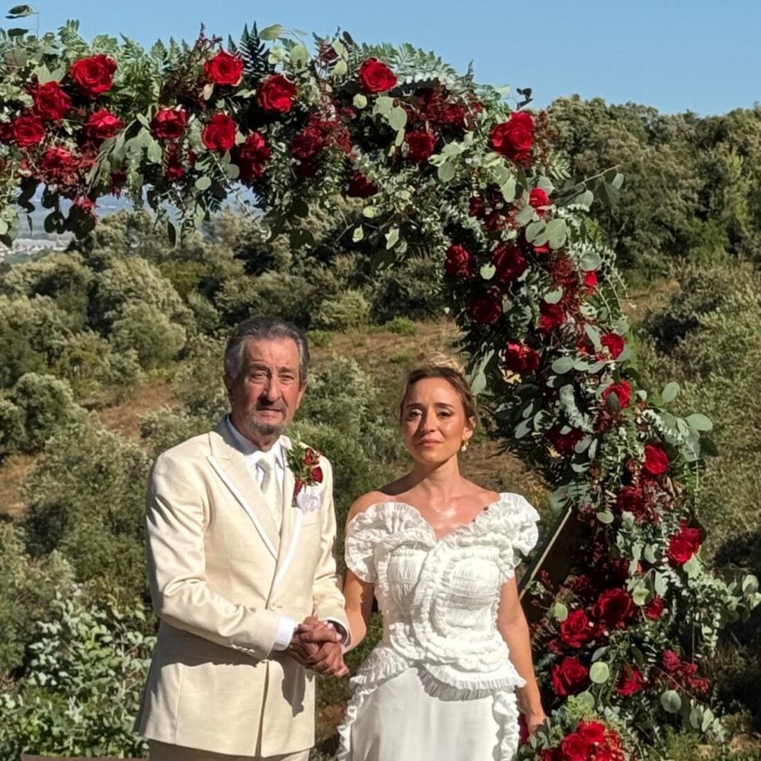 Carlos Areia e Rosa Bela casam numa cerimónia em Alenquer
