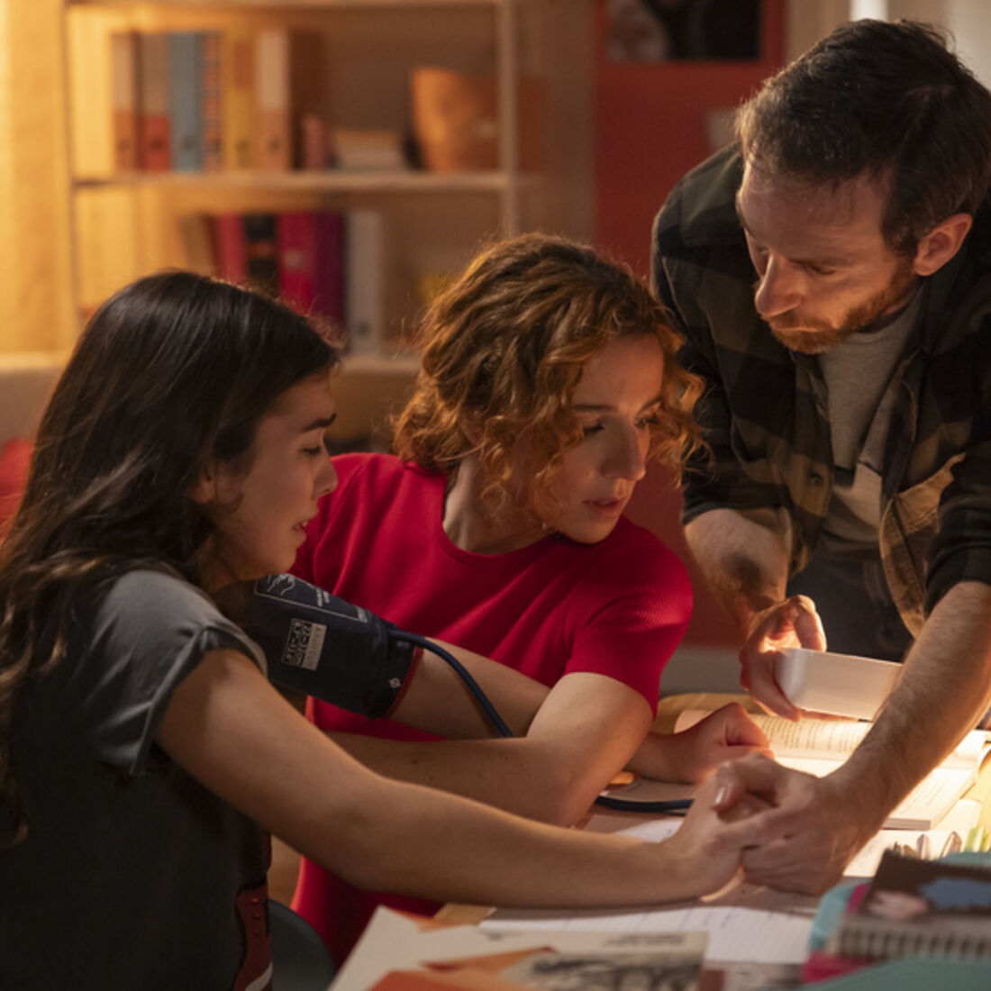 Paz, Margarida e Rui na novela 'A Protegida'