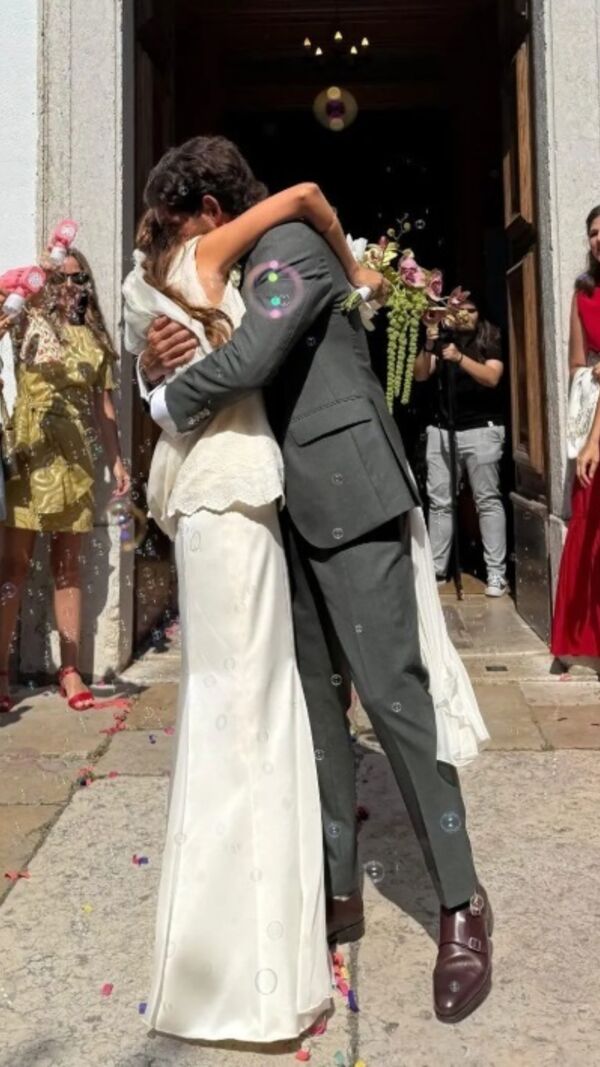 Rita Salema celebra o casamento da filha Francisca com Salvador